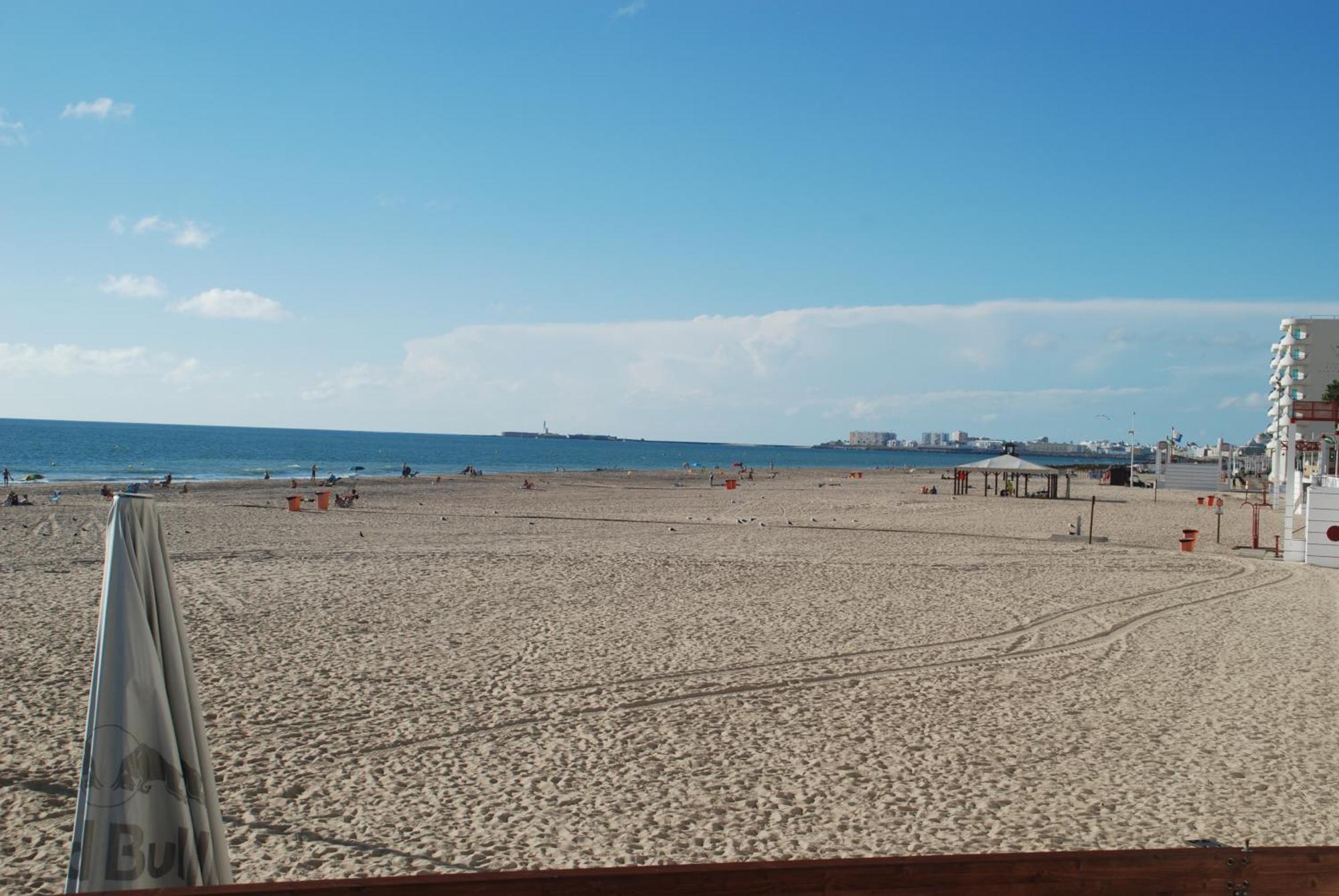 Brisas Estadio Playa Victoria Kadyks Zewnętrze zdjęcie